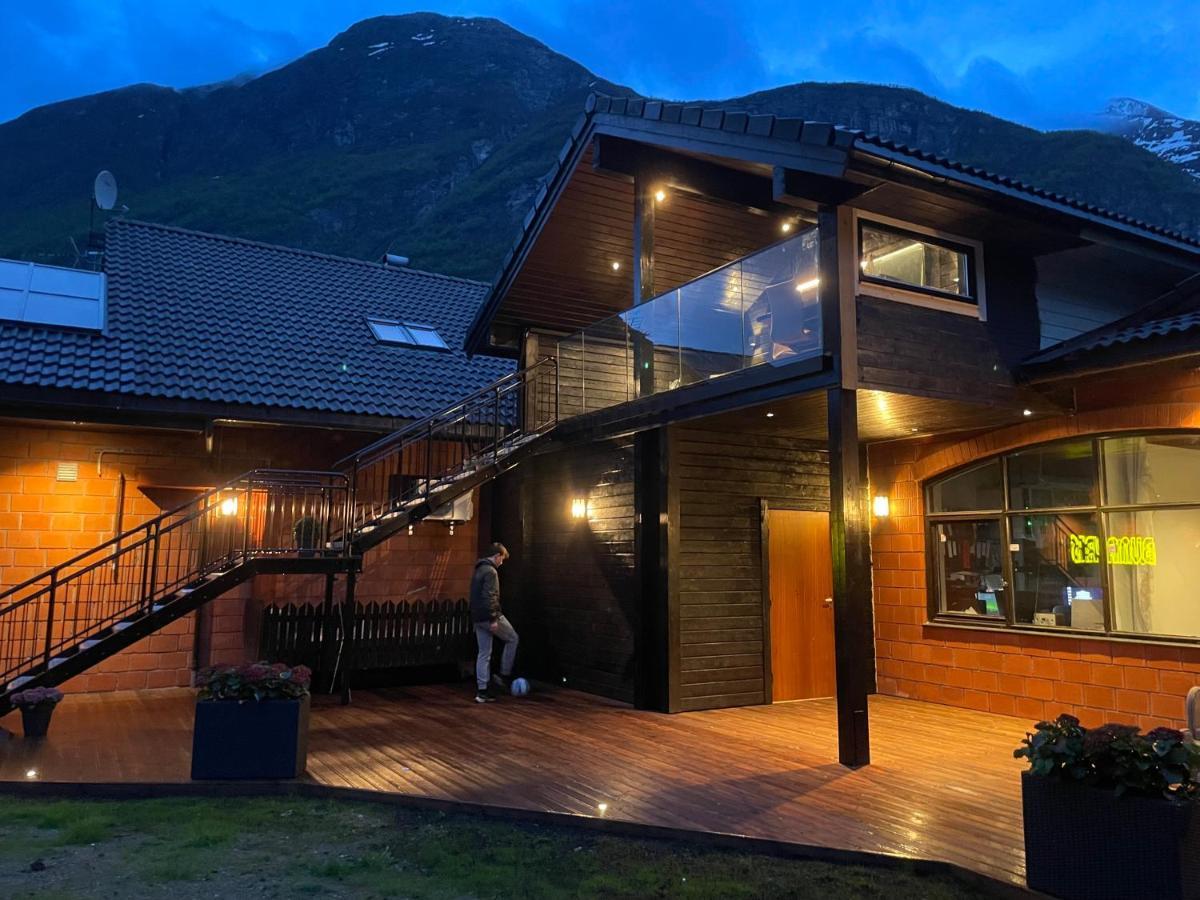Olden Apartments 3, Penthouse. Exterior photo